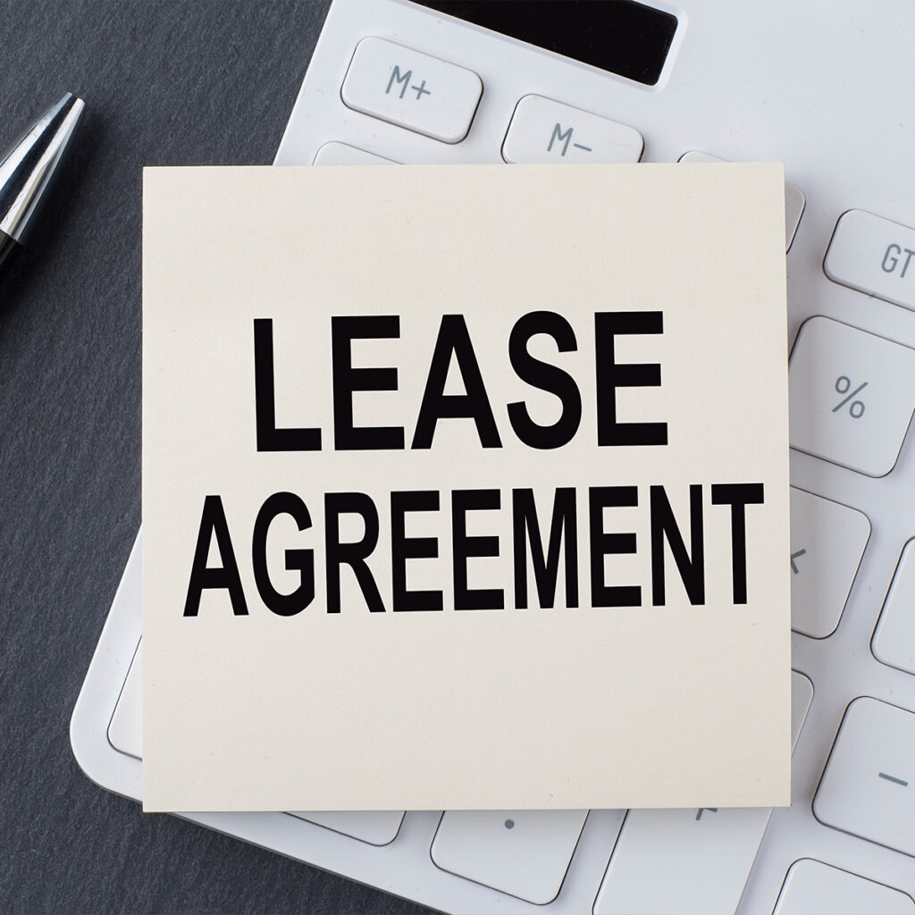 A complete landlord guide to Dubai's lease types, tenancy contracts, and legal requirements for rent and renewals.